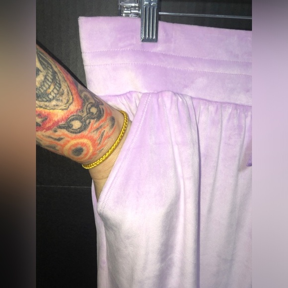 ⛵️Victoria’s Secret On Point Lavender Plush Velour Joggers - Picture 6 of 13